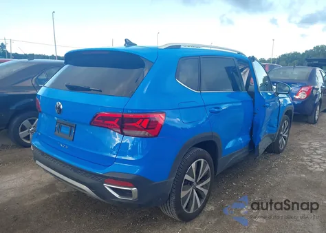 2024 Volkswagen Taos 1.5T Se z USA, uszkodzony, nr VIN 3VVSX7B27RM090089